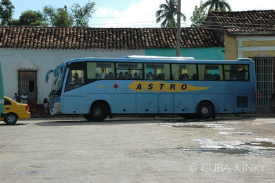 Astro bus Cuba