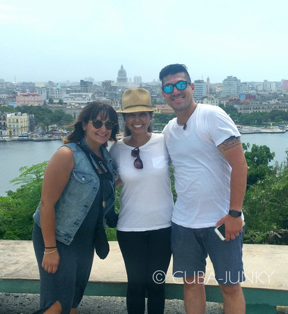 Havana Tour Guide Yariey