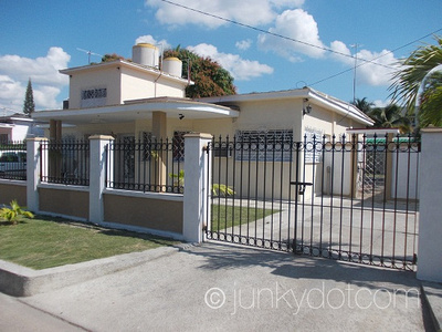 Casa Amarilla | Cienfuegos | Cuba