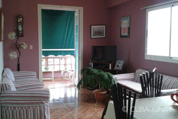 Casa Elvira y Raul Centro Havana Cuba