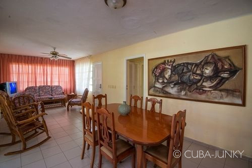 Villa Los Pinos Havana Cuba