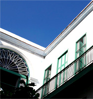 Looking up in Old Havana