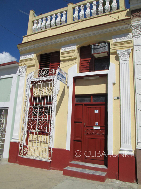 Casa Claudio y Iliana Cienfuegos Cuba