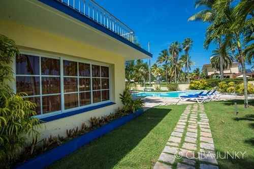 Villa Los Pinos Havana Cuba