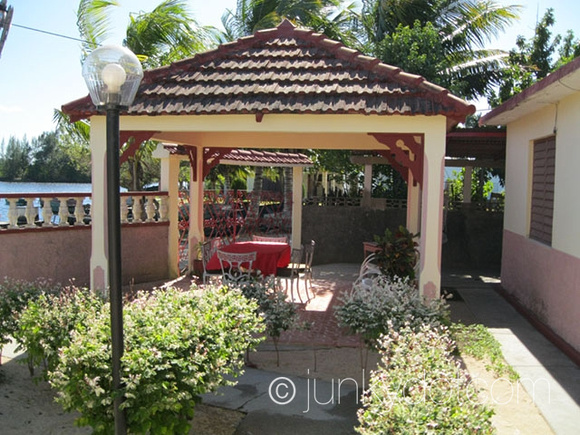 Casa Ernesto Delgado Chirino Playa Larga